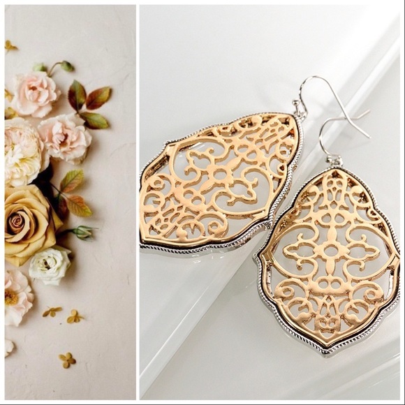 *CLEARANCE* Moroccan Tile Filigree Earrings - Picture 6 of 6